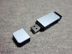 USB3.0_UHS_02